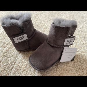 Brand new- UGG baby booties XS gray
